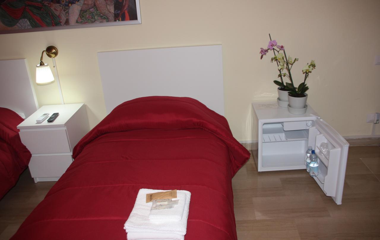 B&B Pontepiccolo Catanzaro Bagian luar foto